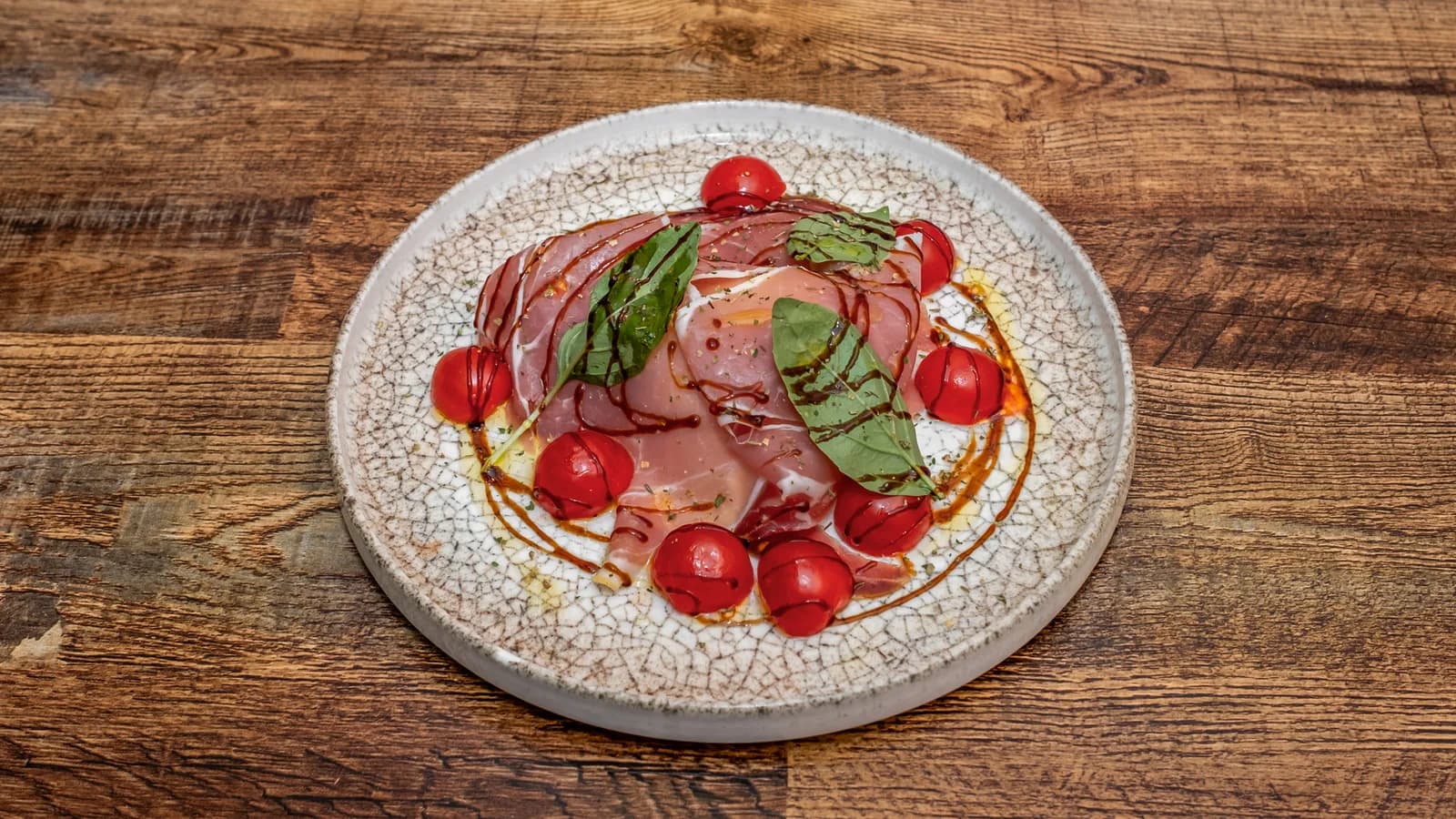 Insalata Crudo